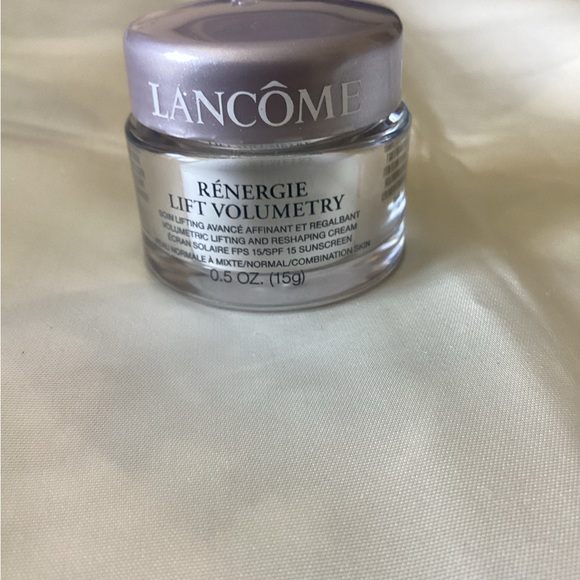 Lancome Other - Lancôme Renergie Lift Volume NWOT‎